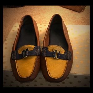 Tory Burch flat size 10